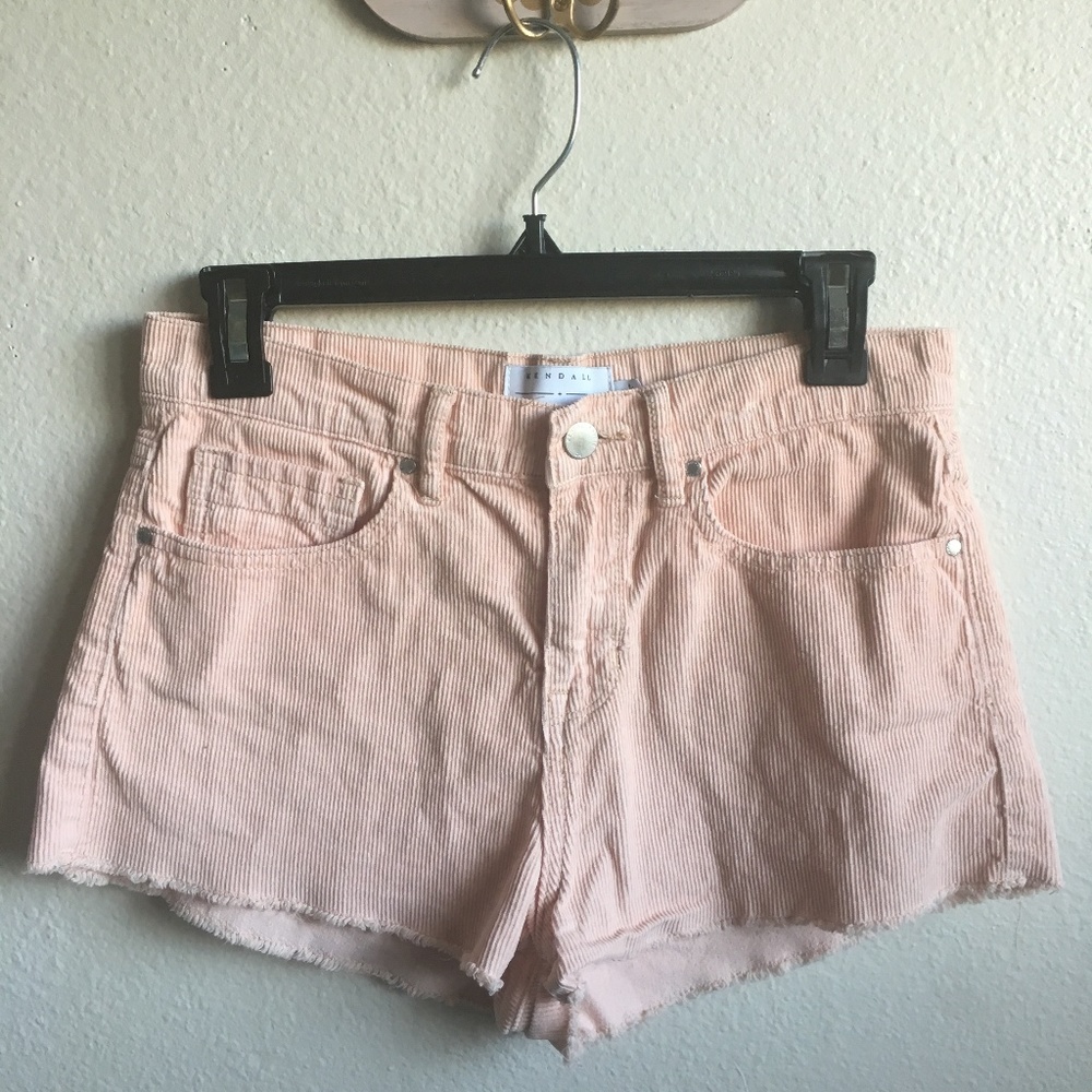 KENDALL & KYLIE CORDUROY SHORTS BLUSH PINK 18